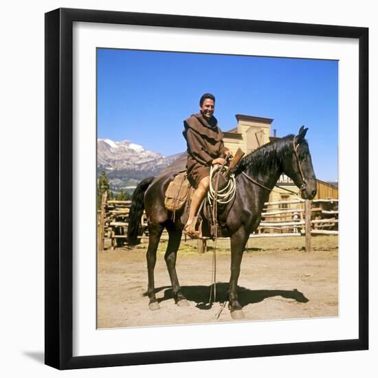 Raf Vallone-null-Framed Photo