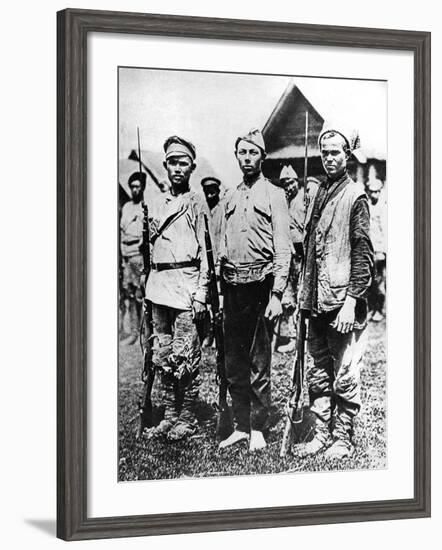 Ragged Soldiers of the Bolshevik Army, 1917-null-Framed Photographic Print