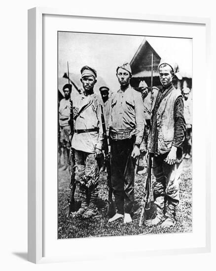 Ragged Soldiers of the Bolshevik Army, 1917-null-Framed Photographic Print