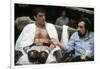 RAGING BULL, 1980 directed by MARTIN SCORSESE On the set, Martin Scorsese explains the scene to Rob-null-Framed Photo