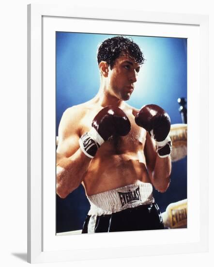 Raging Bull by Martin Scorsese with Robert by Niro, 1980 (photo)-null-Framed Photo