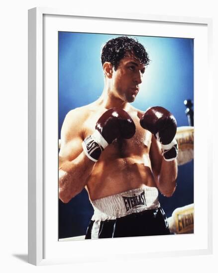 Raging Bull by Martin Scorsese with Robert by Niro, 1980 (photo)-null-Framed Photo
