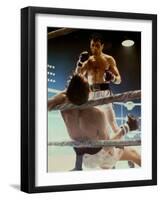 Raging Bull, Robert De Niro, Directed by Martin Scorsese, 1980-null-Framed Photo