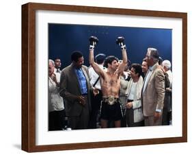 Raging Bull, Robert De Niro, Joe Pesci, Directed by Martin Scorsese, 1980-null-Framed Photo