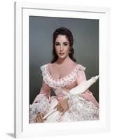 RAINTREE COUNTY, 1957 directed by EDWARD DMYTRYK Elizabeth Taylor (photo)-null-Framed Photo