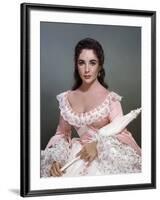 RAINTREE COUNTY, 1957 directed by EDWARD DMYTRYK Elizabeth Taylor (photo)-null-Framed Photo