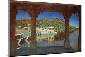 Rajasthan. At the Lake in Udaipur-Vasili Vasilyevich Vereshchagin-Mounted Giclee Print