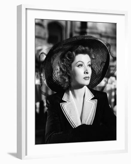 Random Harvest, Greer Garson, 1942-null-Framed Photo