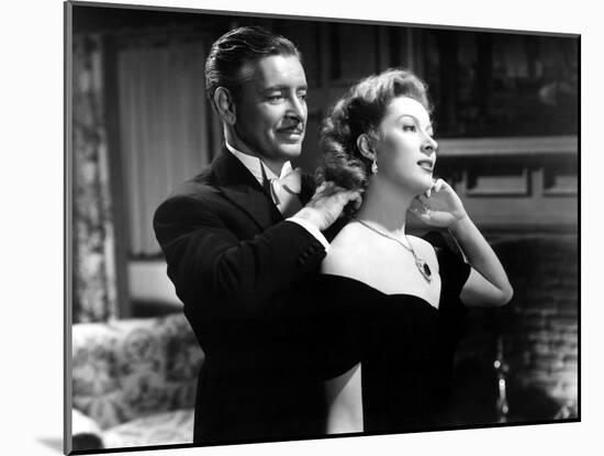 Random Harvest, Ronald Colman, Greer Garson, 1942, Fastening Necklace-null-Mounted Photo