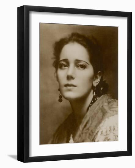 Raquel Meller Spanish Film Actress and Singer-null-Framed Photographic Print