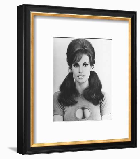 Raquel Welch-null-Framed Photo