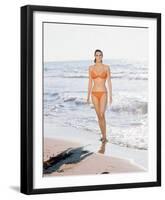 Raquel Welch-null-Framed Photo