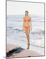 Raquel Welch-null-Mounted Photo