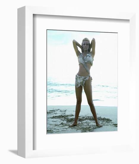 Raquel Welch-null-Framed Photo