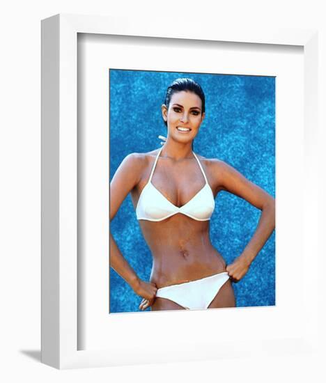 Raquel Welch-null-Framed Photo