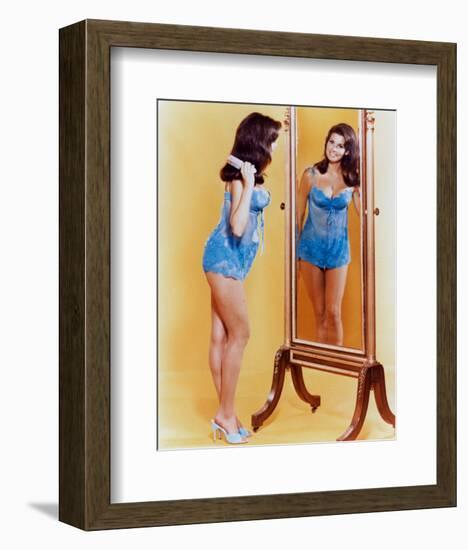 Raquel Welch-null-Framed Photo