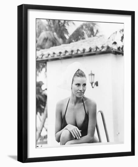 Raquel Welch-null-Framed Photo