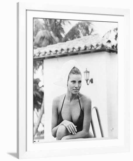 Raquel Welch-null-Framed Photo