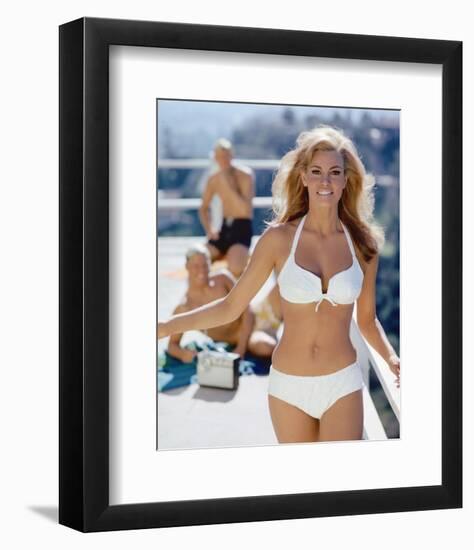 Raquel Welch-null-Framed Photo