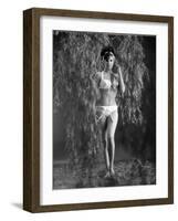 Raquel Welch-null-Framed Photo