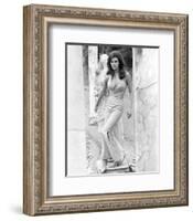 Raquel Welch-null-Framed Photo