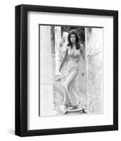 Raquel Welch-null-Framed Photo