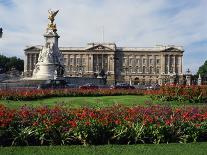 Victoria Monument and Buckingham Palace, London, England, United Kingdom, Europe-Rawlings Walter-Photographic Print