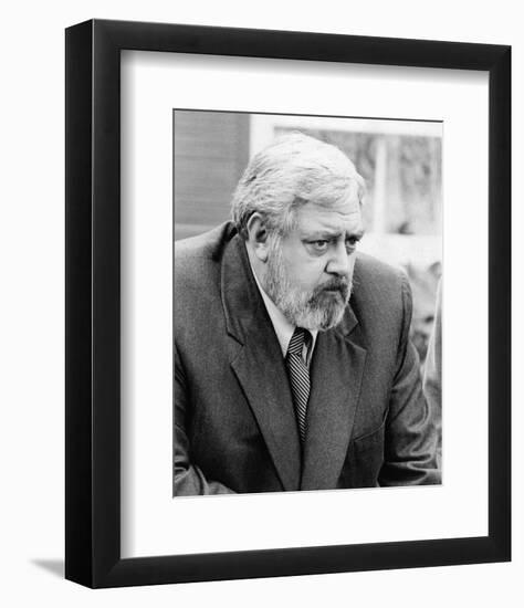 Raymond Burr - Perry Mason Returns-null-Framed Photo