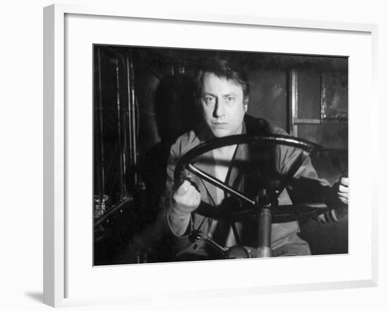 Raymond Devos: Le Travail C'Est La Liberté, 1959-Marcel Dole-Framed Photographic Print