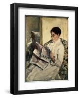 Reading Le Figaro, 1878-Mary Cassatt-Framed Premium Giclee Print