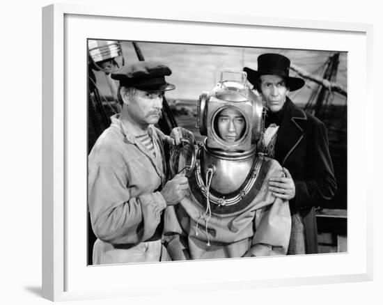 Reap The Wild Wind, Victor Varconi, John Wayne, Raymond Massey, 1942-null-Framed Photo