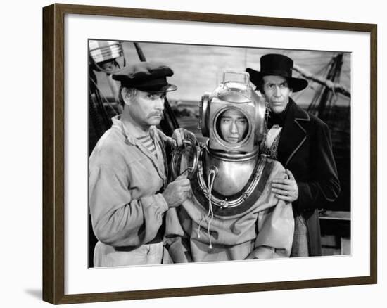 Reap The Wild Wind, Victor Varconi, John Wayne, Raymond Massey, 1942-null-Framed Photo