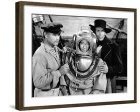 Reap The Wild Wind, Victor Varconi, John Wayne, Raymond Massey, 1942-null-Framed Photo