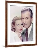 REAR WINDOW, 1954 directed by ALFRED HITCHCOCK Grace Kelly and James Stewart (photo)-null-Framed Photo