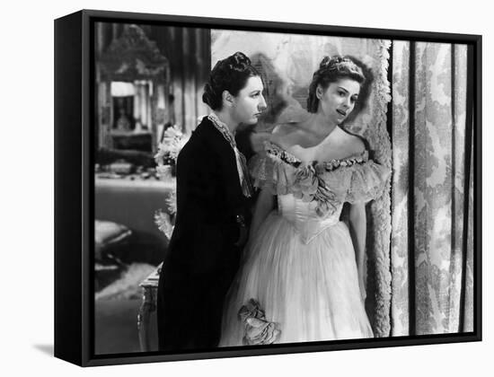 Rebecca d'Alfred Hitchcock with Judith Anderson and Joan Fontaine, 1940 (d'apres Daphne du Maurier)-null-Framed Stretched Canvas