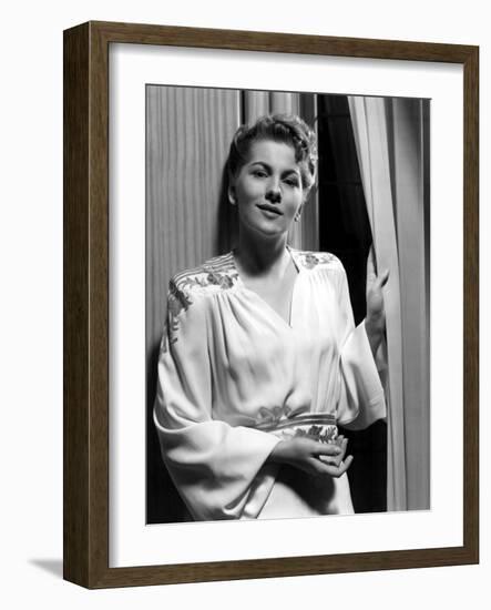 Rebecca, Joan Fontaine, 1940-null-Framed Photo