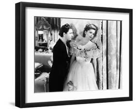 Rebecca, Judith Anderson, Joan Fontaine, 1940-null-Framed Photo