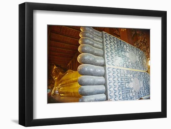 Reclining Buddha, Wat Pho (Wat Phra Chetuphon), Bangkok, Thailand, Southeast Asia, Asia-null-Framed Photographic Print