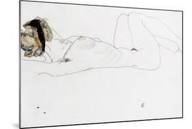 Reclining Female Nude, 1912-Egon Schiele-Mounted Giclee Print