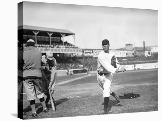 Red Ames, NY Giants, Baseball Photo - New York, NY-Lantern Press-Stretched Canvas