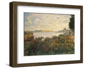 Red Flowers at the Bank at Argenteuil, 1877-Claude Monet-Framed Giclee Print