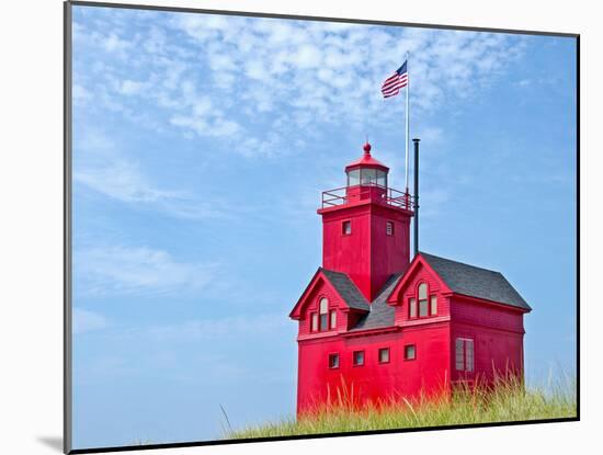 Red Lighthouse in Michigan-14ktgold-Mounted Photographic Print