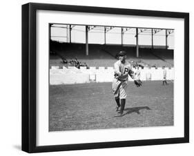 Red Nelson, Philadelphia Phillies, Baseball Photo - Philadelphia, PA-Lantern Press-Framed Art Print