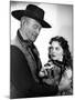 RED RIVER, 1948 directed by HOWARD HAWKS John Wayne and Joanne Dru (b/w photo)-null-Mounted Photo