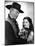 RED RIVER, 1948 directed by HOWARD HAWKS John Wayne and Joanne Dru (b/w photo)-null-Mounted Photo