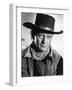 RED RIVER, 1948 directed by HOWARD HAWKS John Wayne (b/w photo)-null-Framed Photo