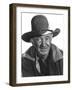 RED RIVER, 1948 directed by HOWARD HAWKS Walter Brennan (b/w photo)-null-Framed Photo