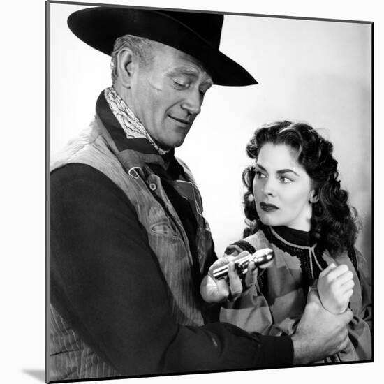 Red River, John Wayne, Joanne Dru, 1948-null-Mounted Photo