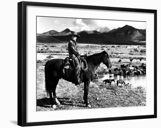 Red River, Montgomery Clift, 1948-null-Framed Premium Photographic Print