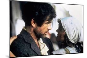 REDS, 1981 directed by WARREN BEATTY Warren Beatty and Diane Keaton (photo)-null-Mounted Photo